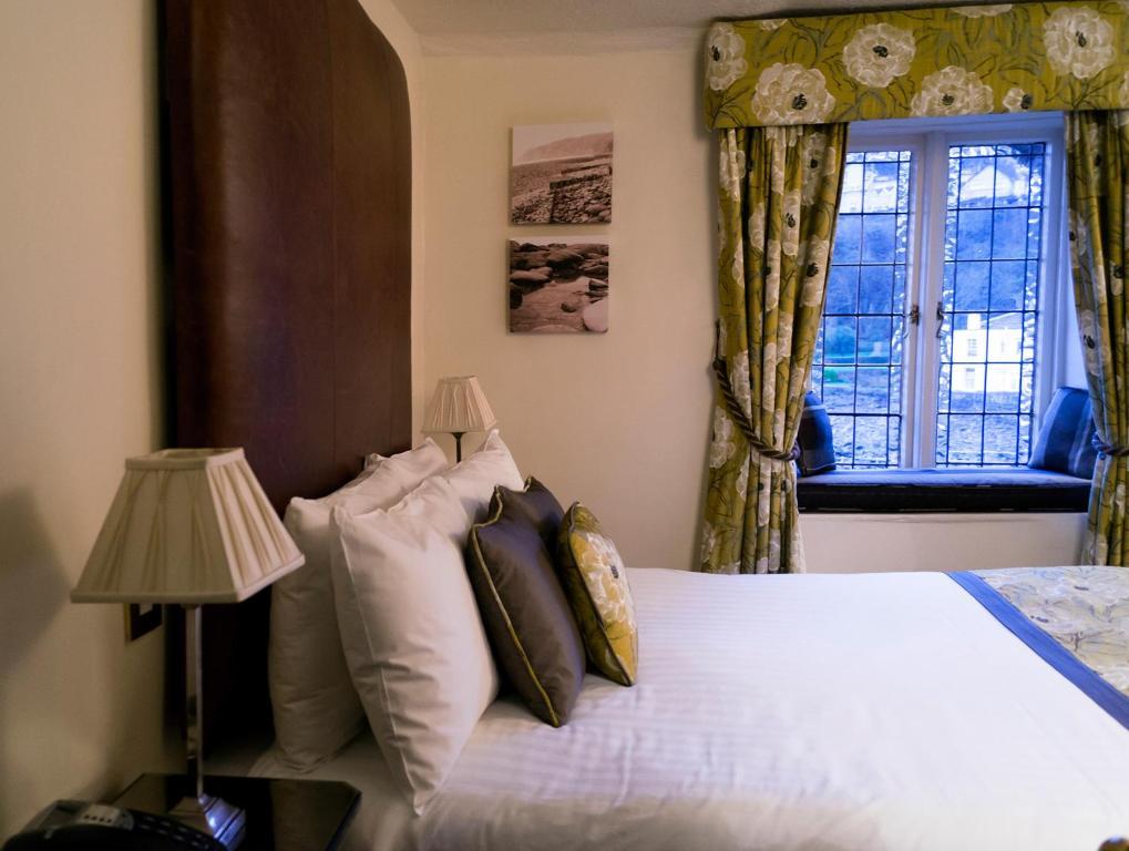 Rising Sun Hotel لينماوث الغرفة الصورة